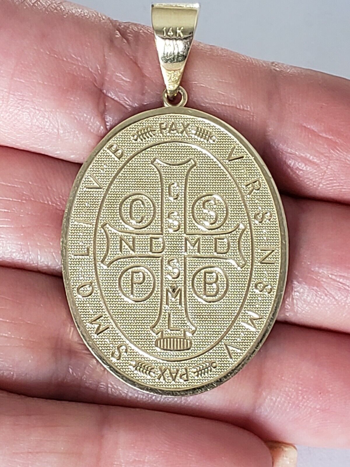 5803368