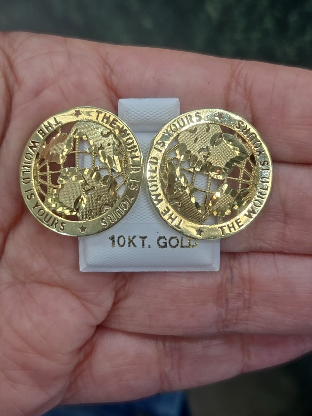 8100323