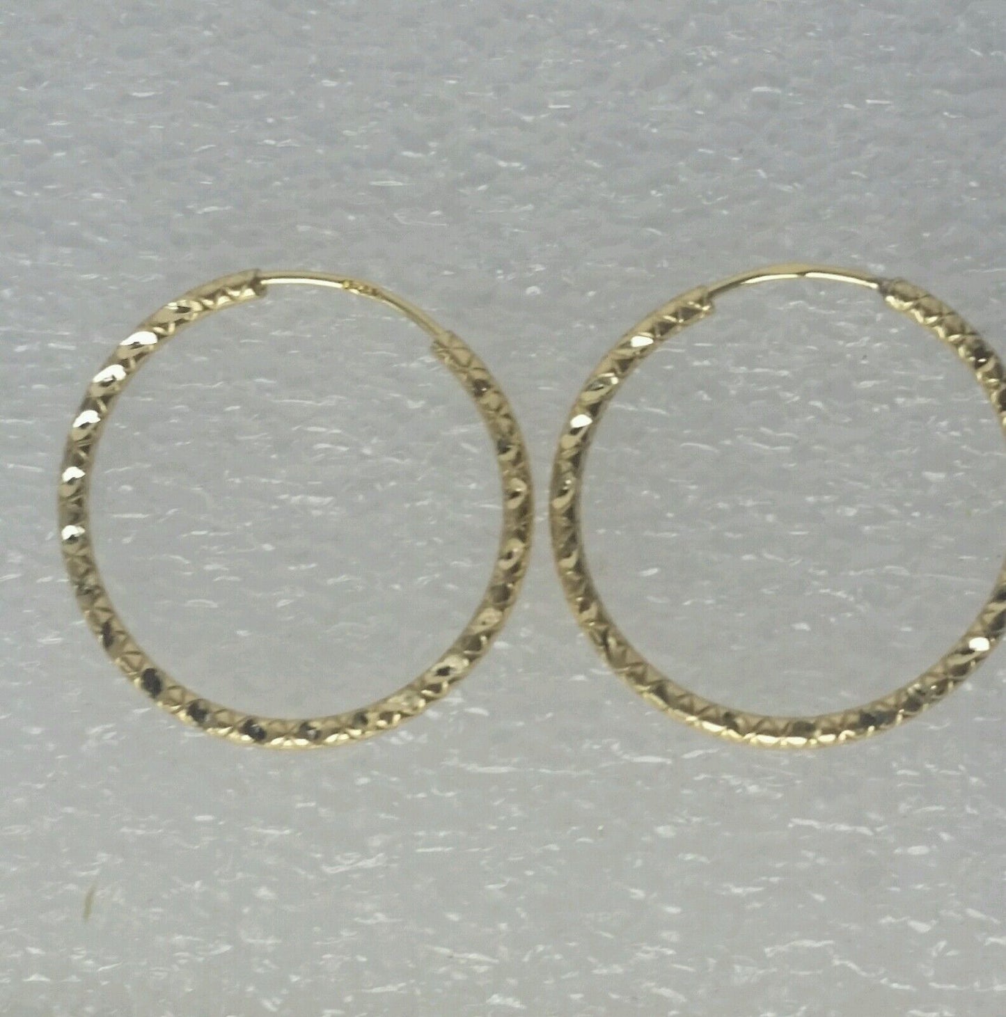 5804591