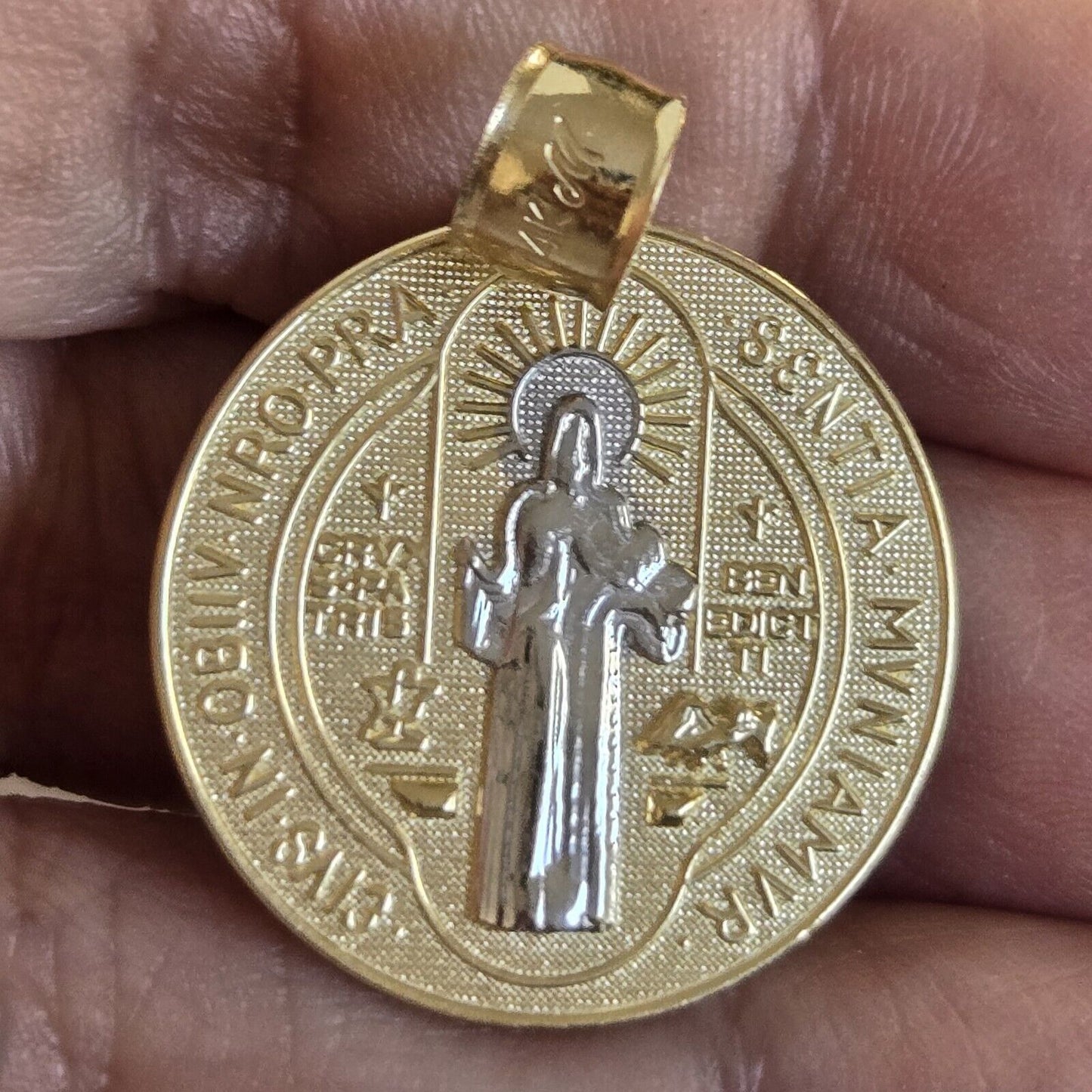 5803600