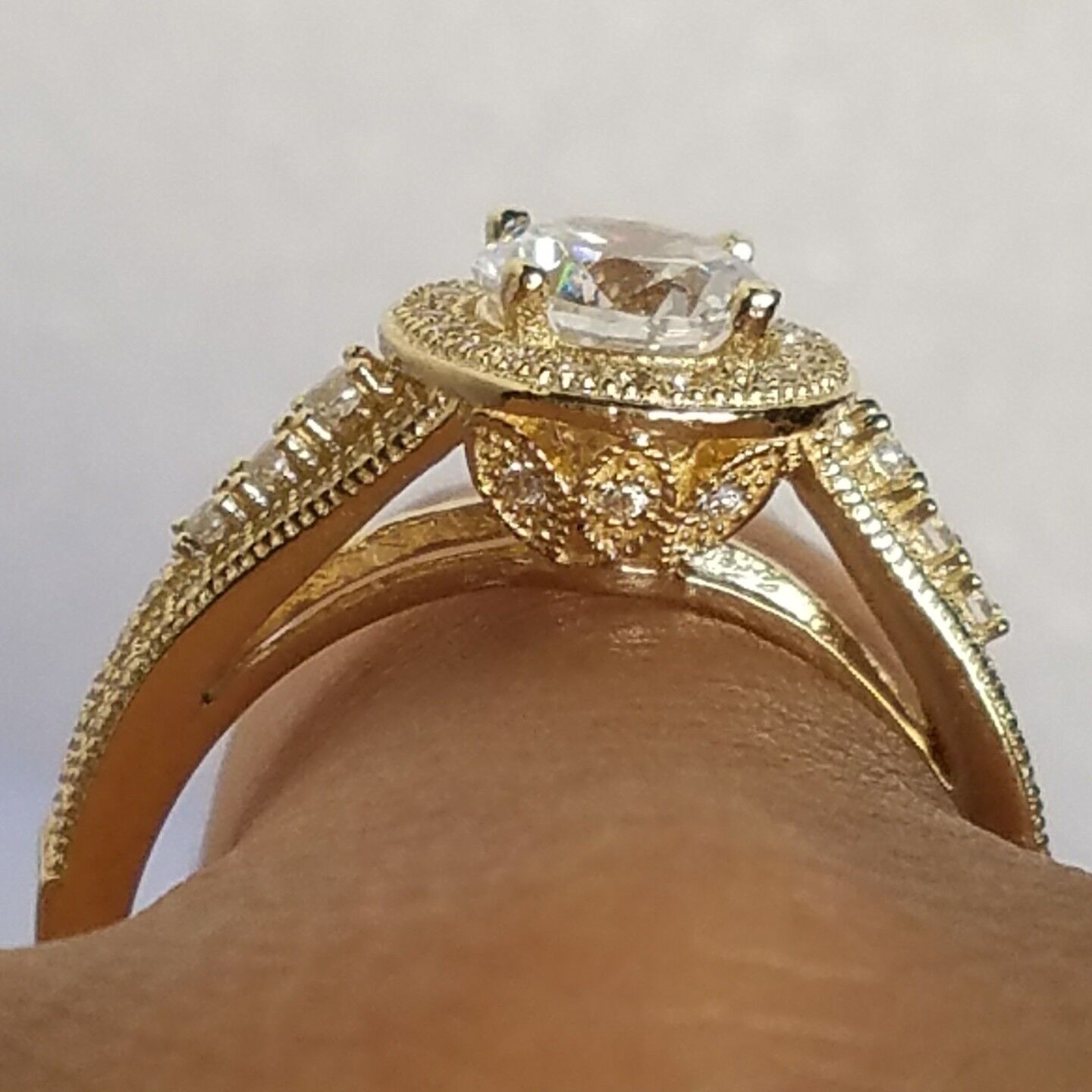 5804527