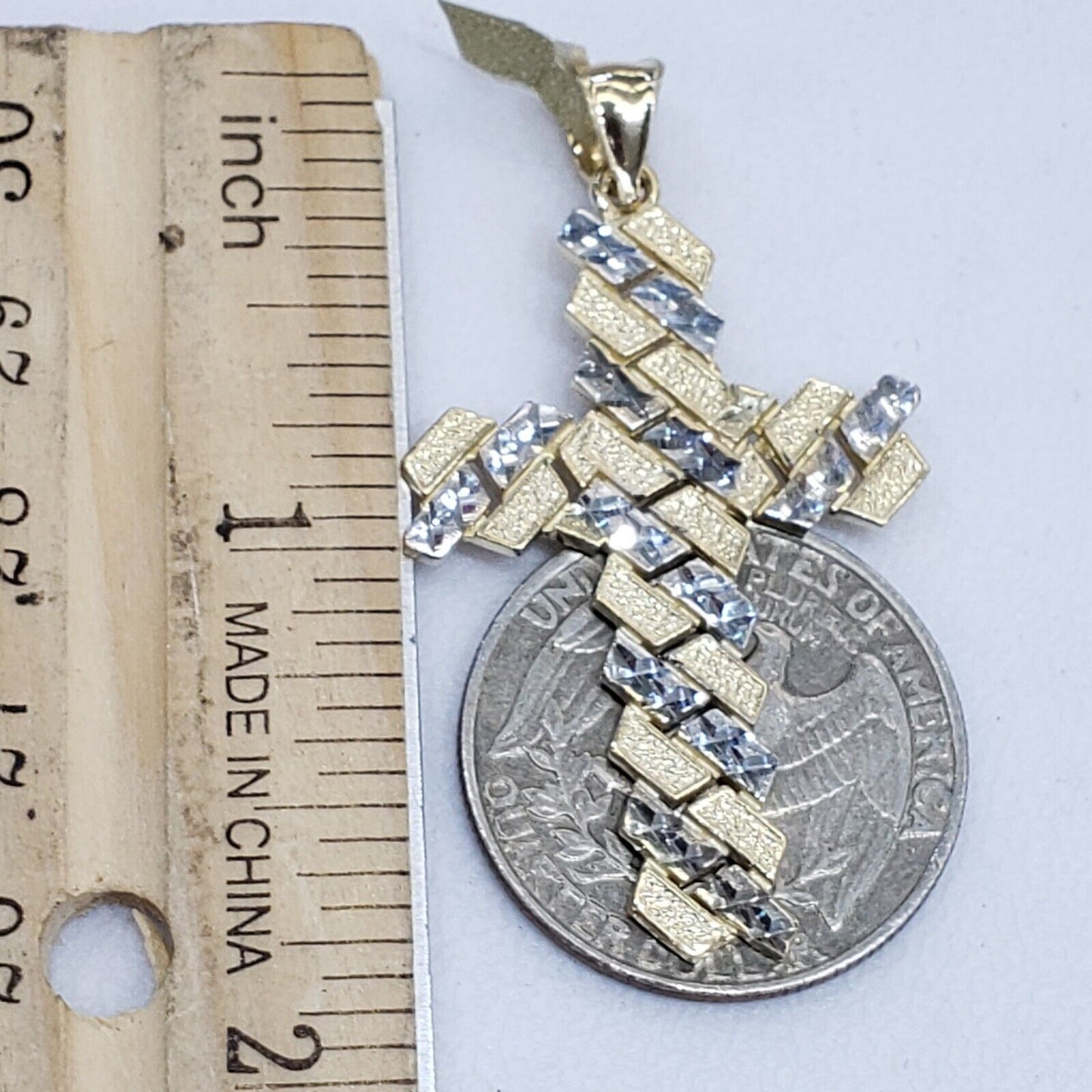 5804739