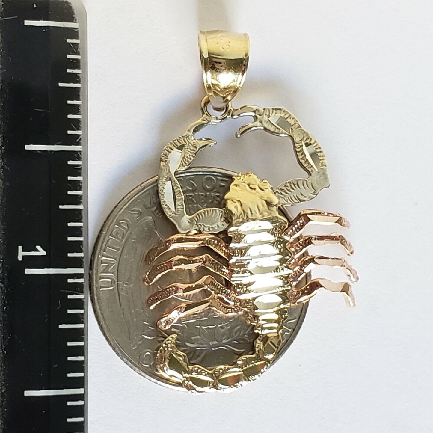 5804043