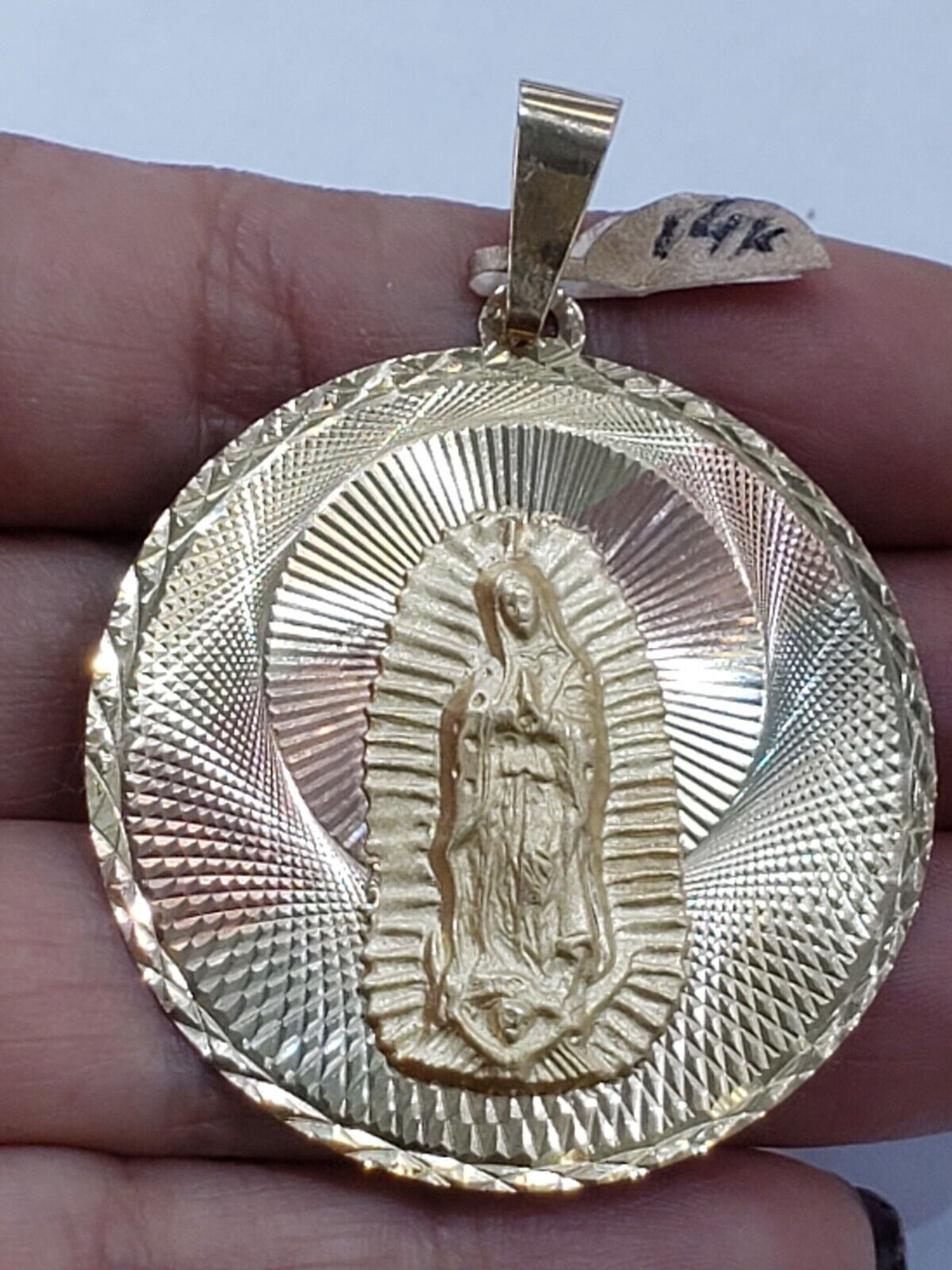 5804469