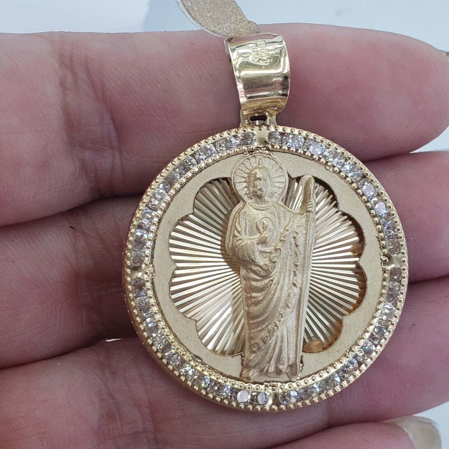 5804638