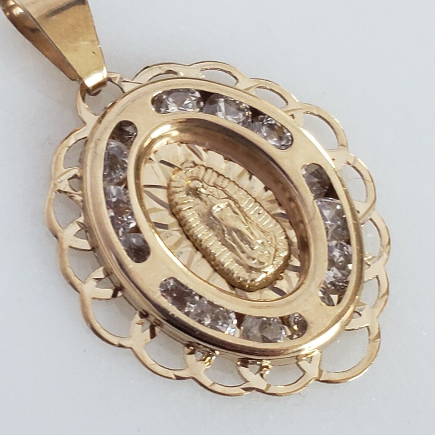 5804029