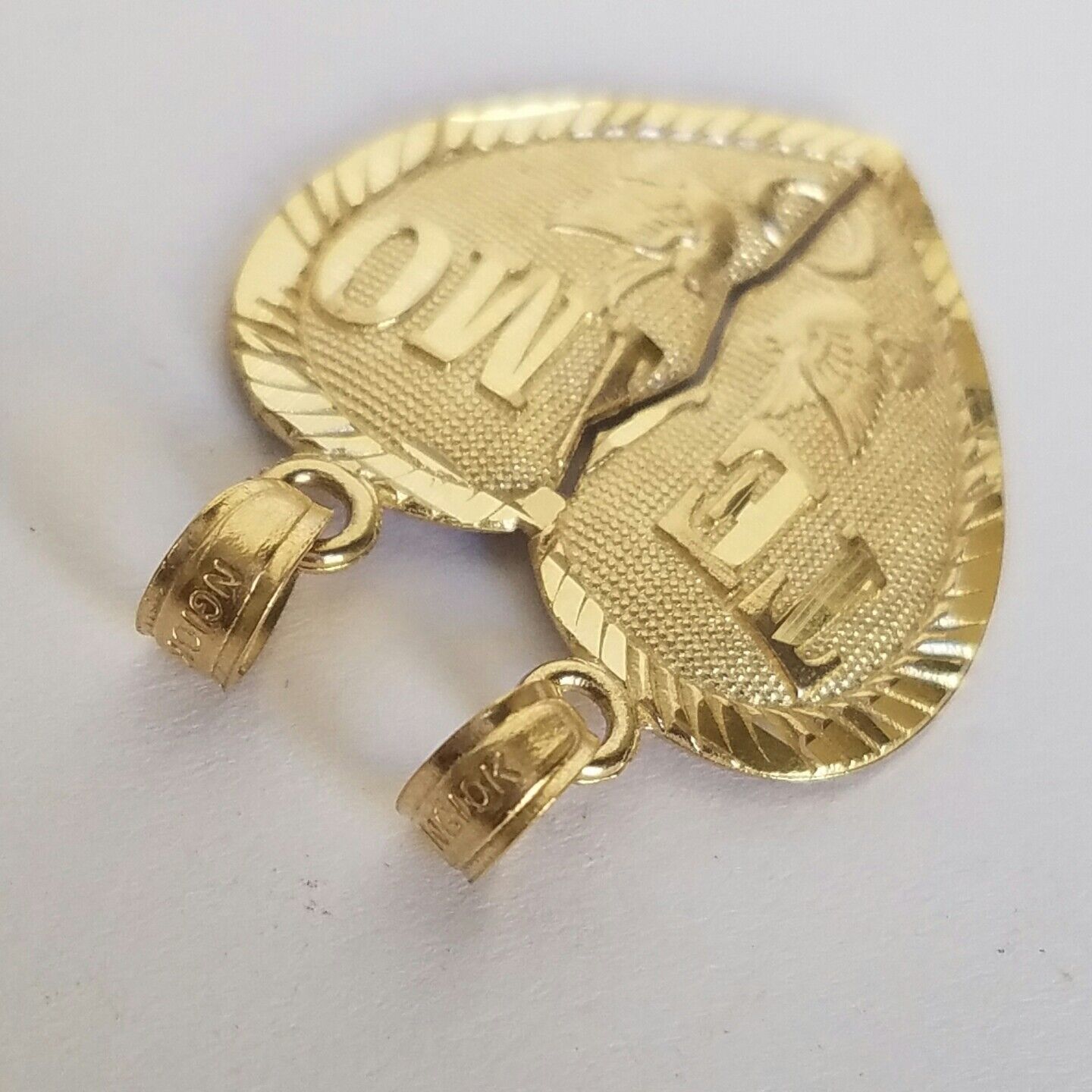 5803371