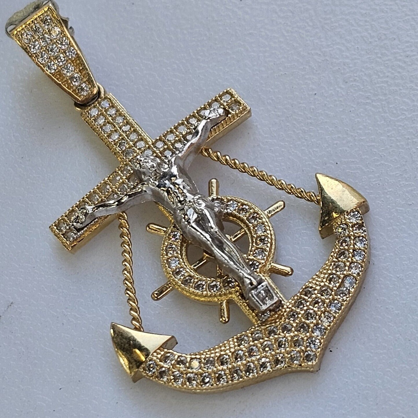 5804782