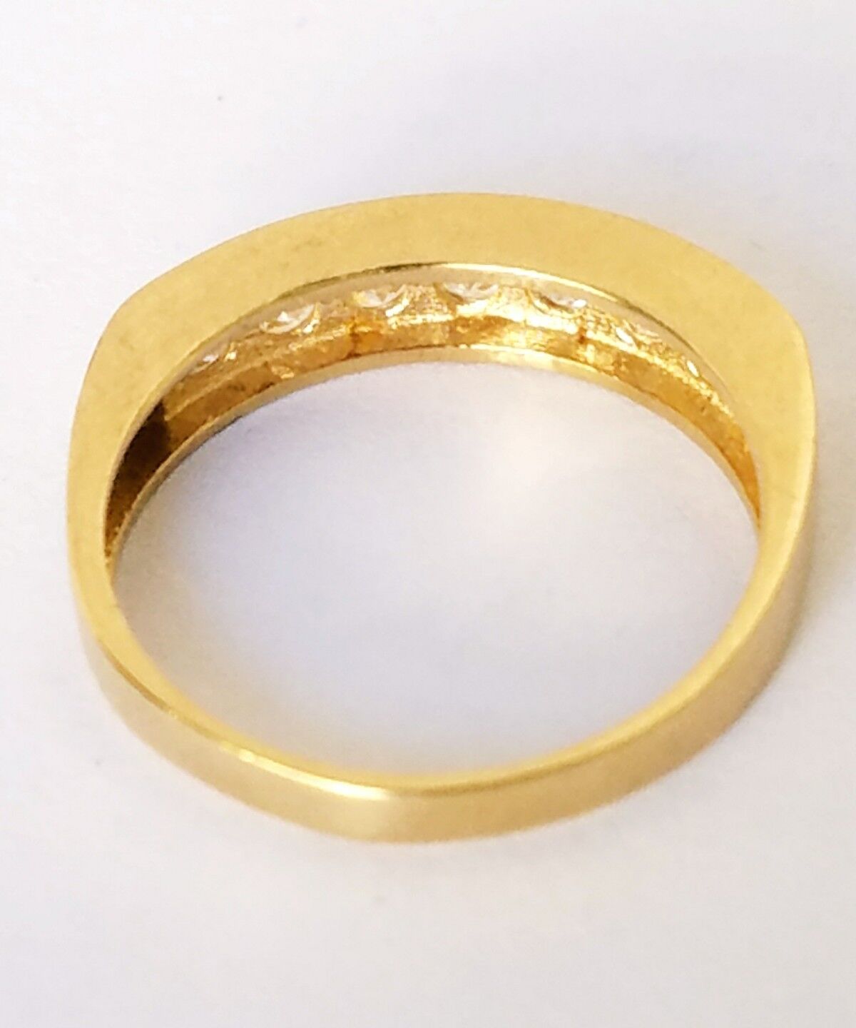5803982