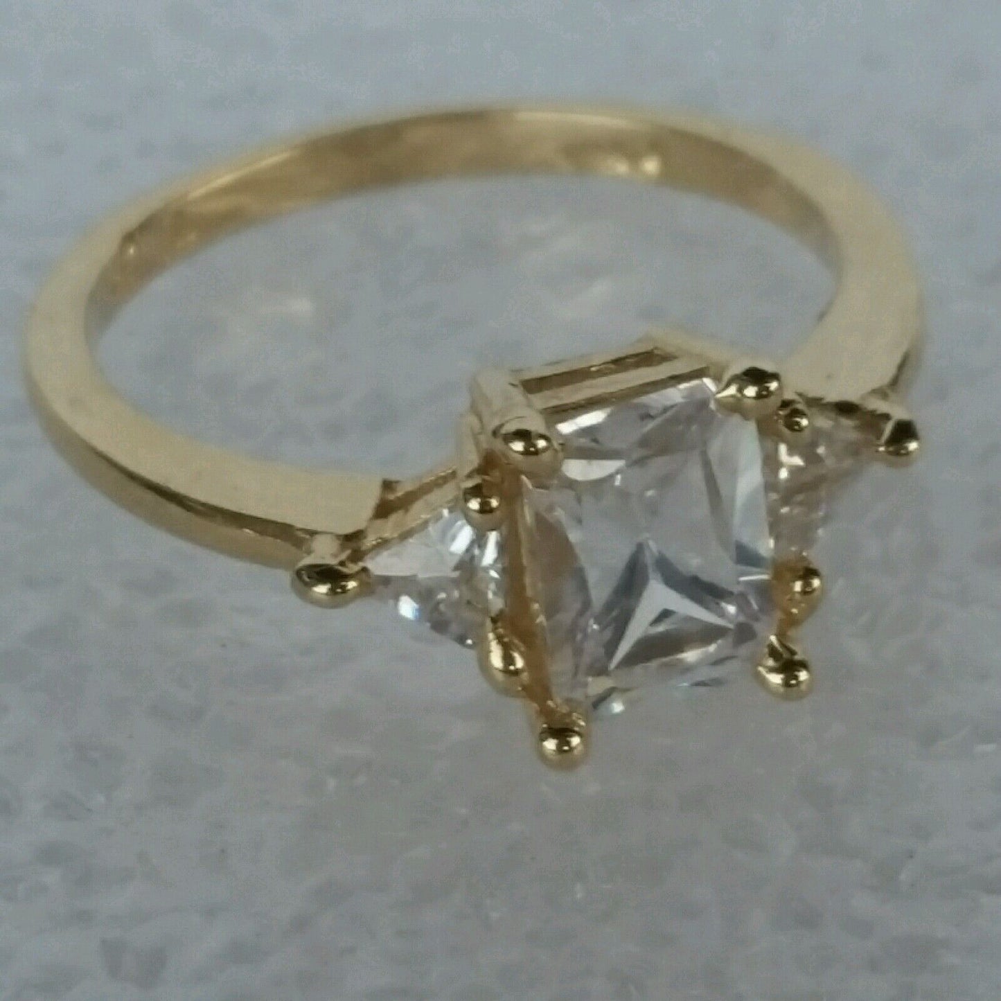 5804577
