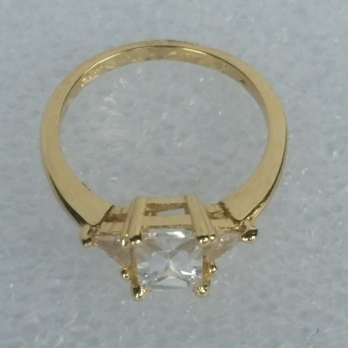 5804577
