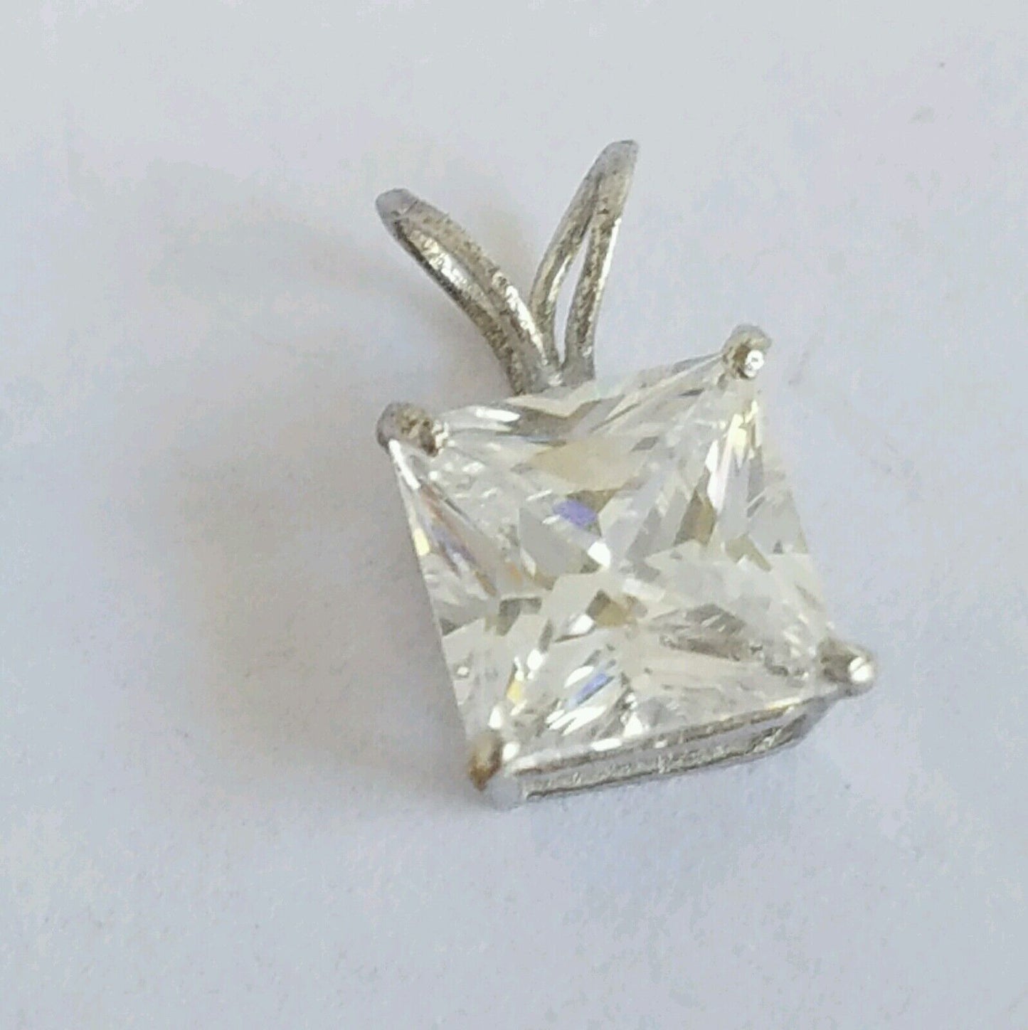 5803315