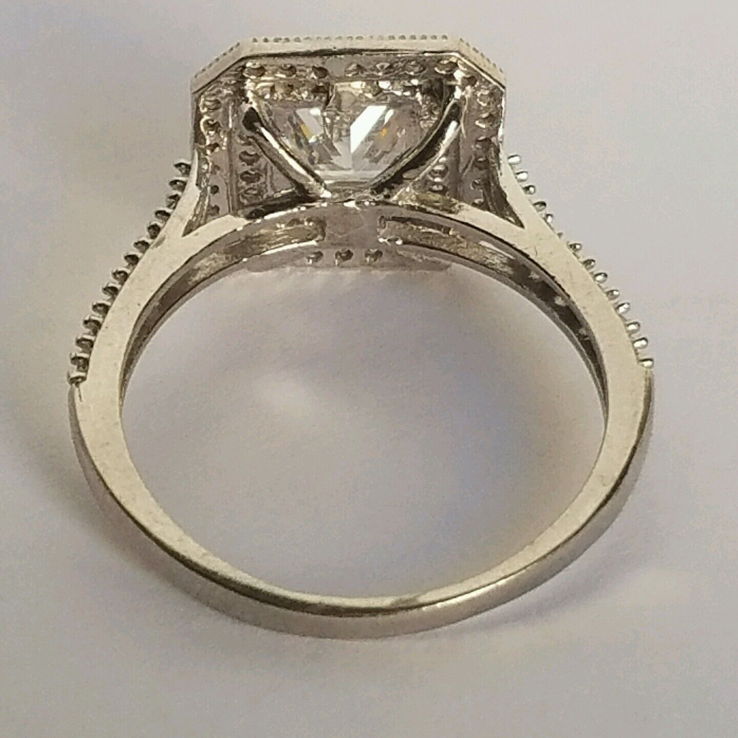 5803771