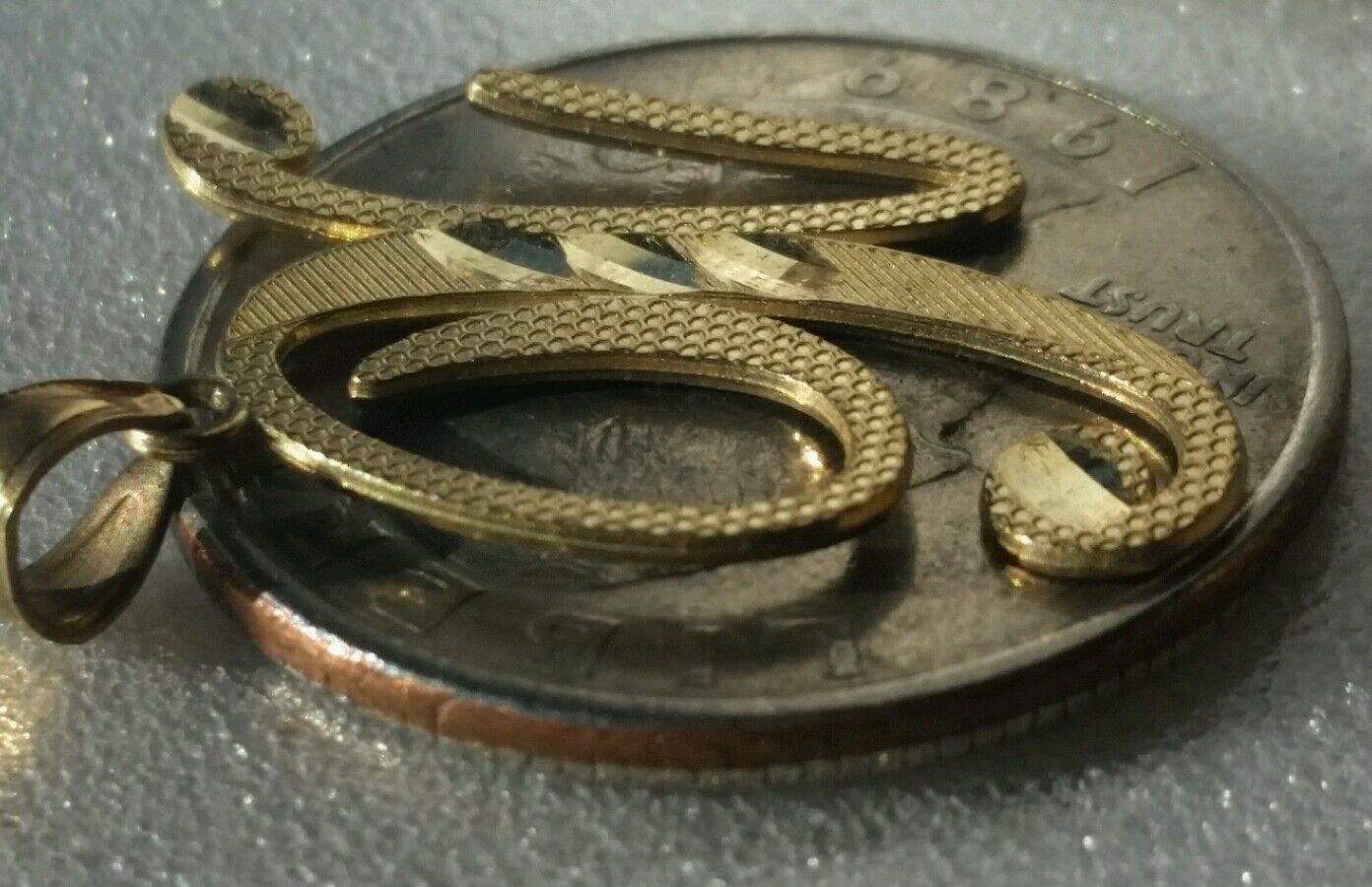 5804585