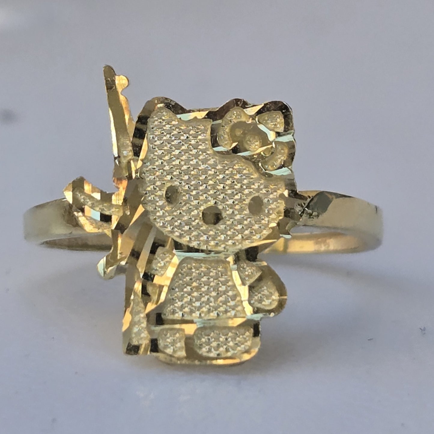 6570379