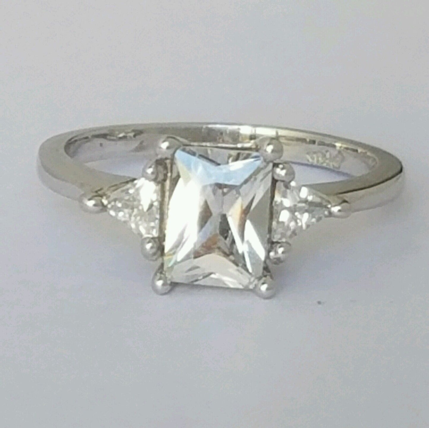 5804333