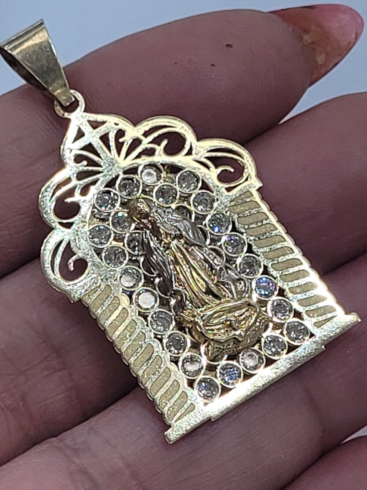 5804068