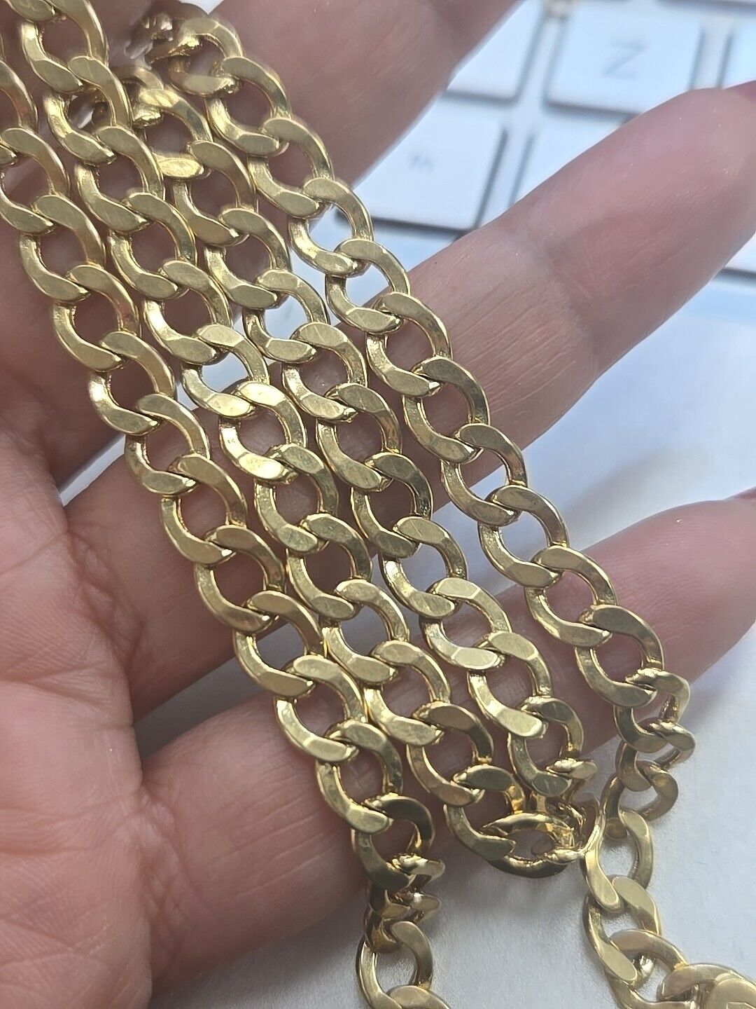5803848
