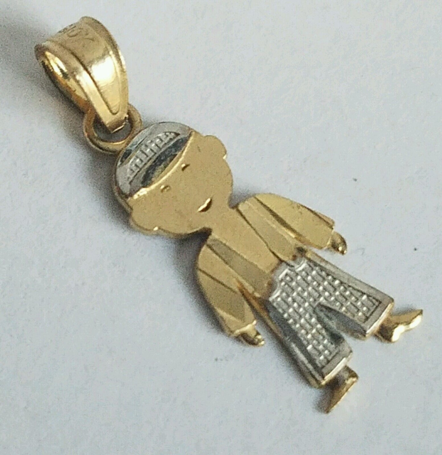 5804599