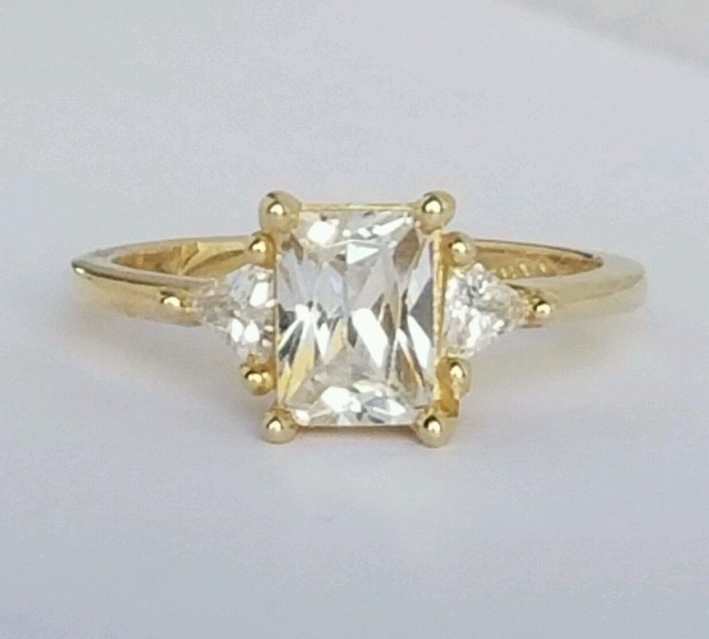 5804598
