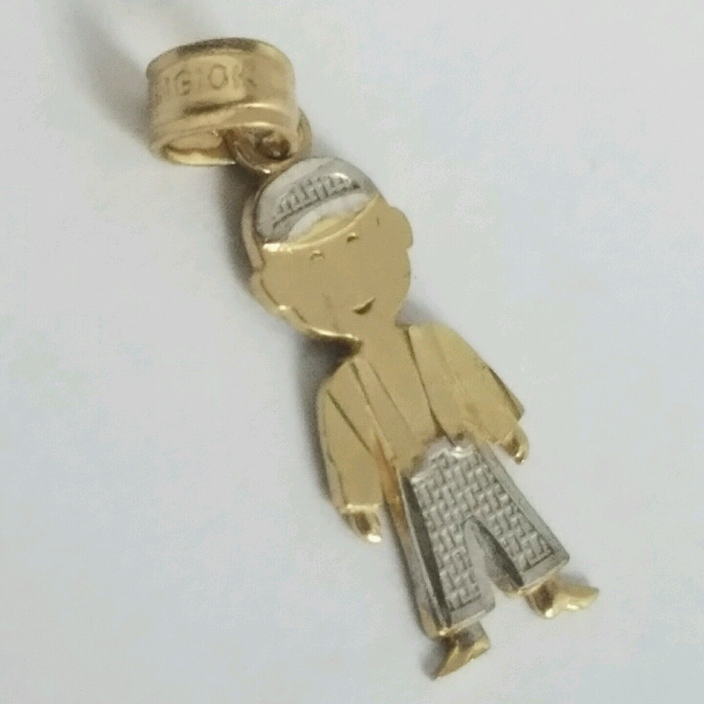 5804599