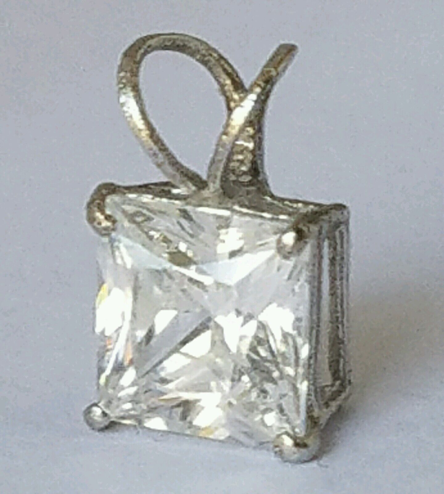 5803315
