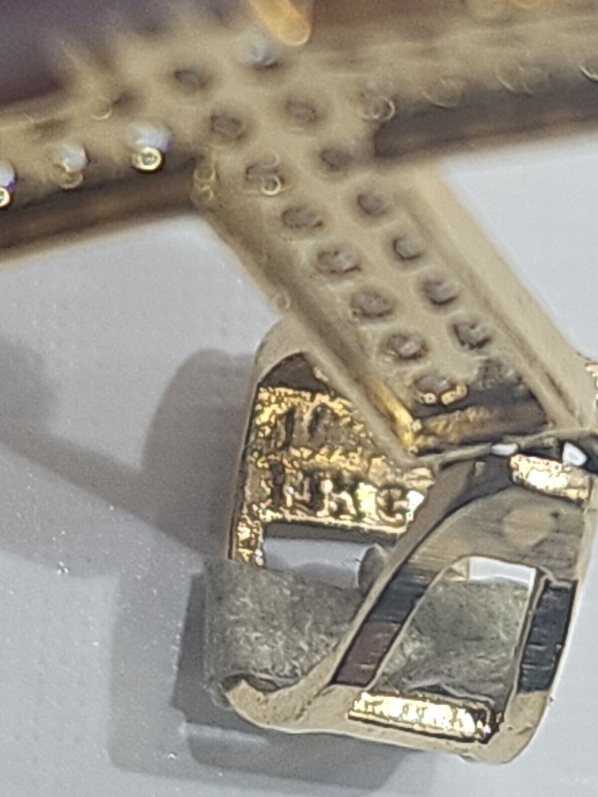 5804782