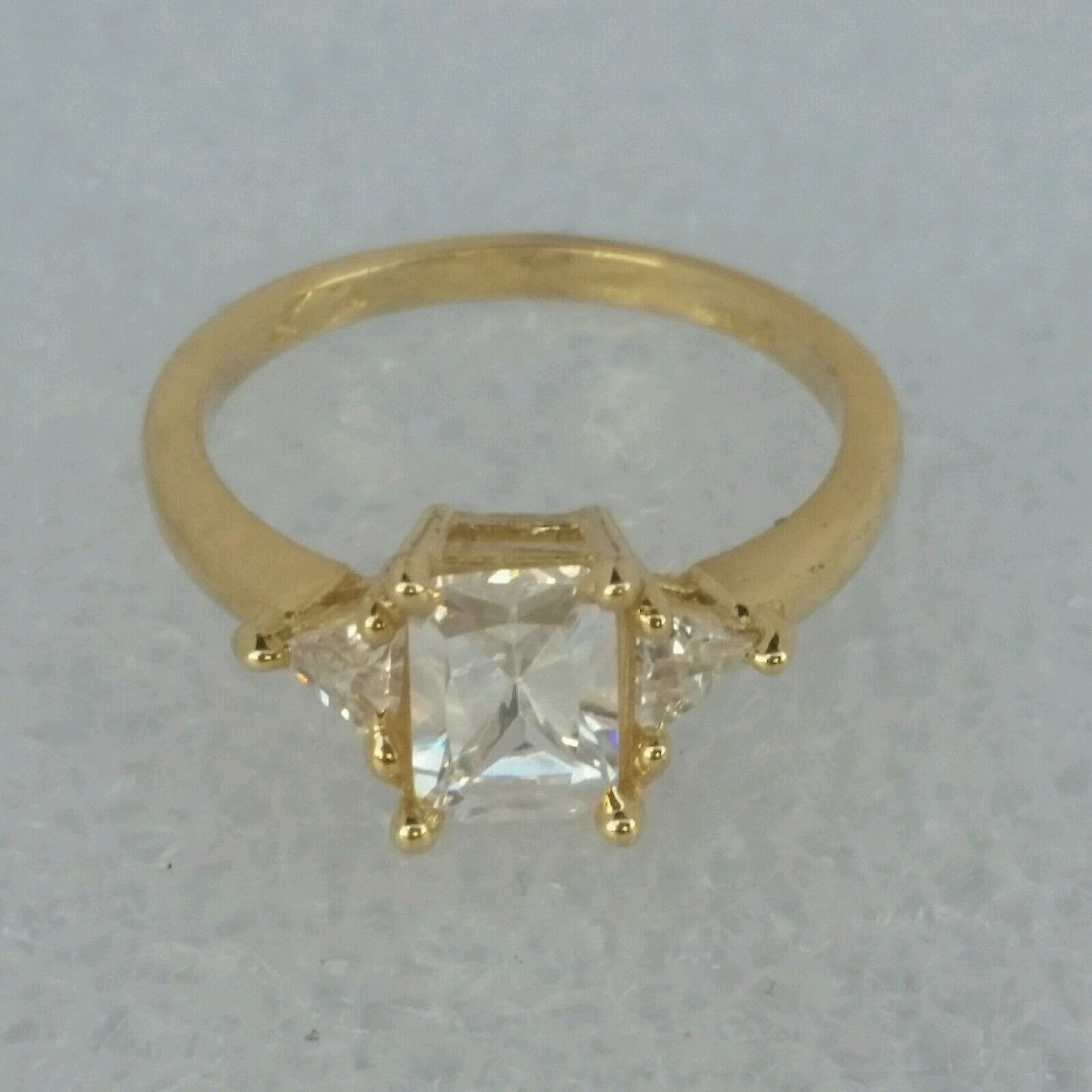 5804577