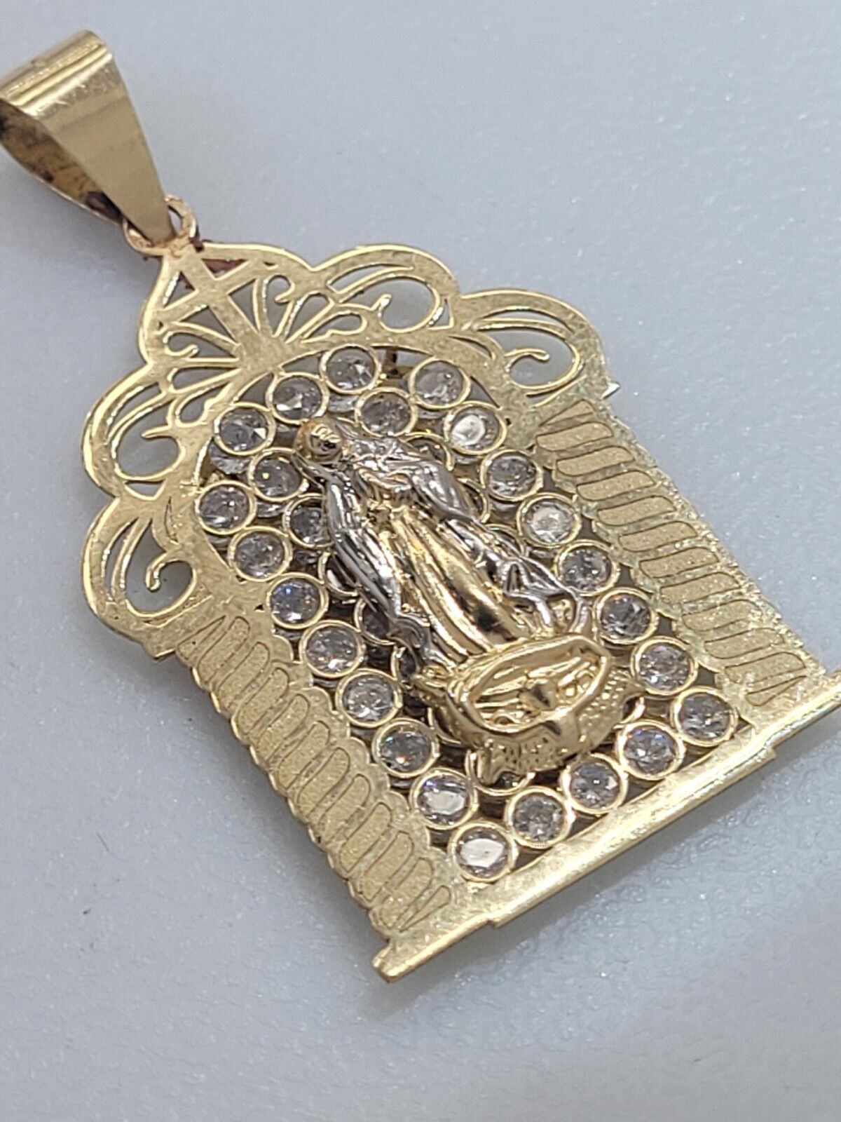 5804068