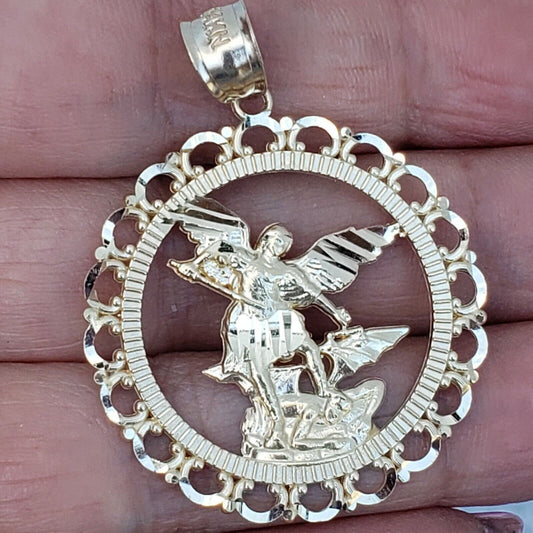5804161
