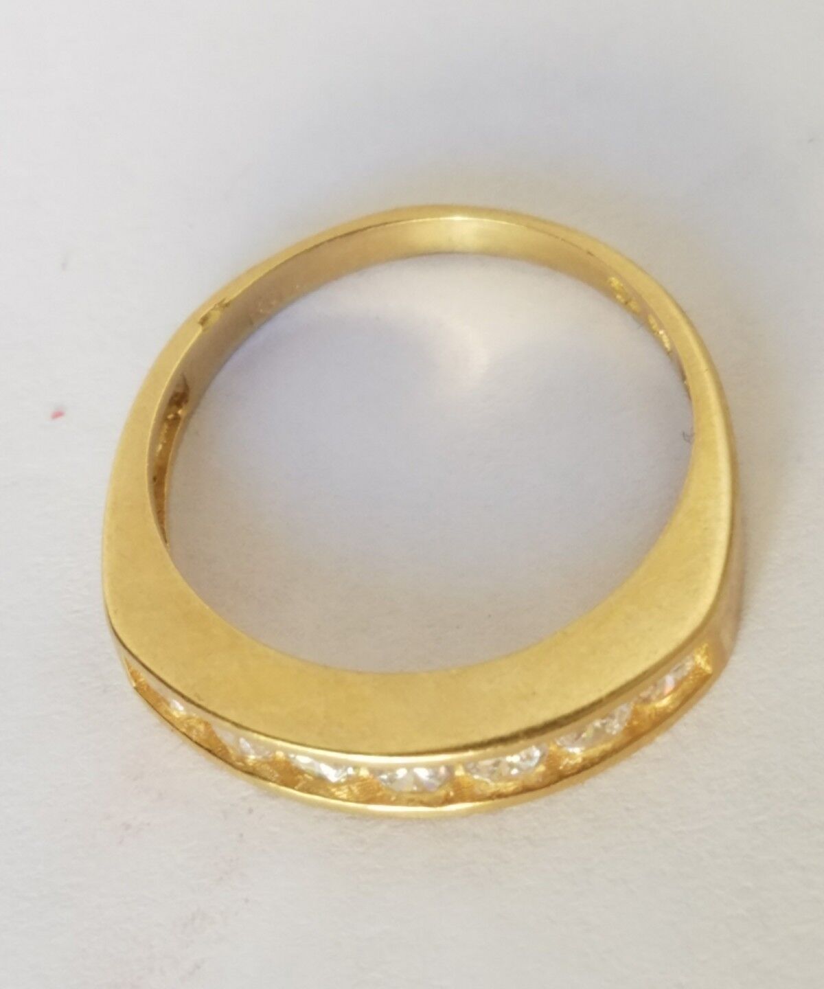5803982
