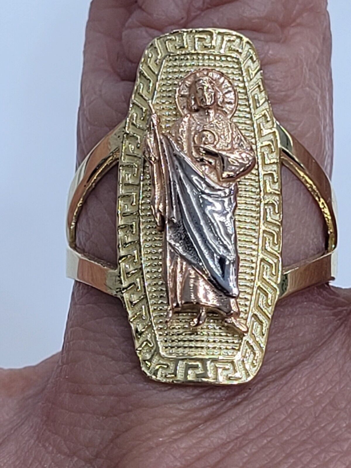 5804713