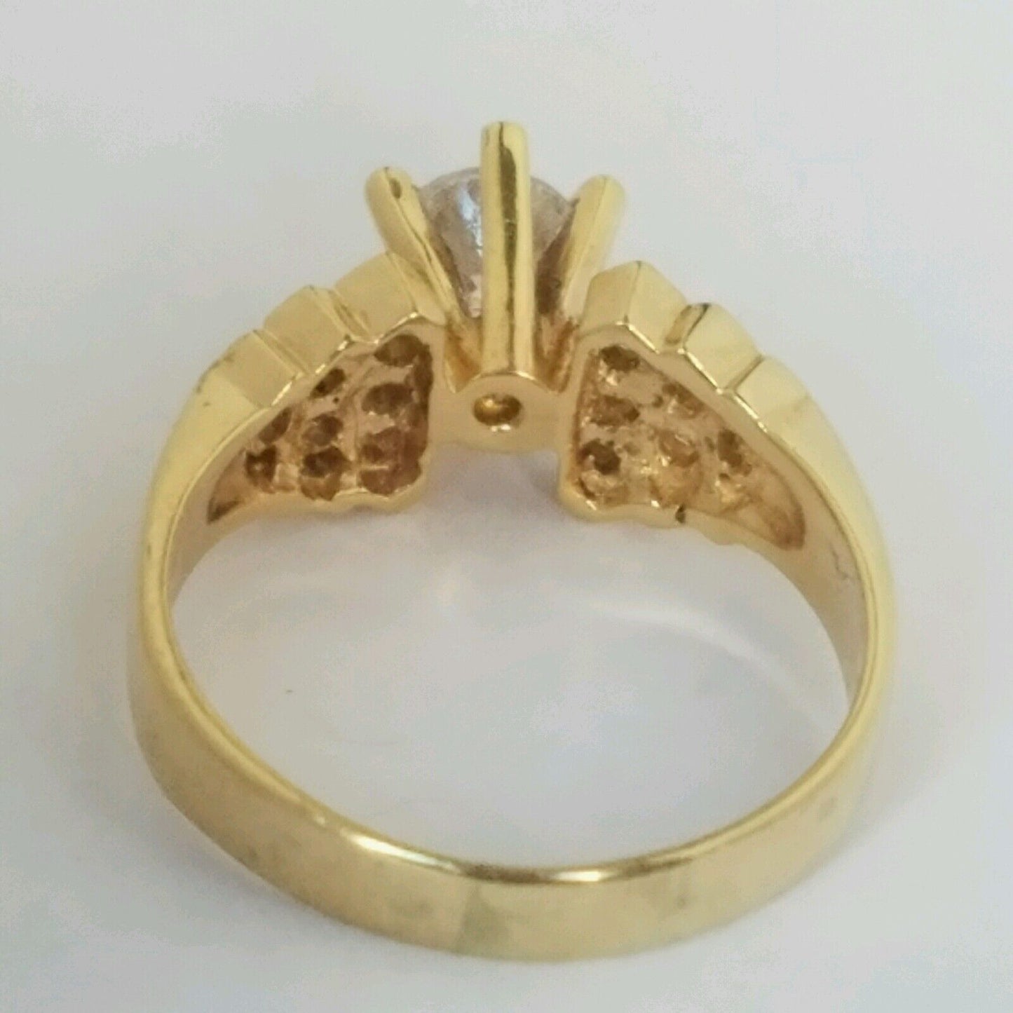 5804327