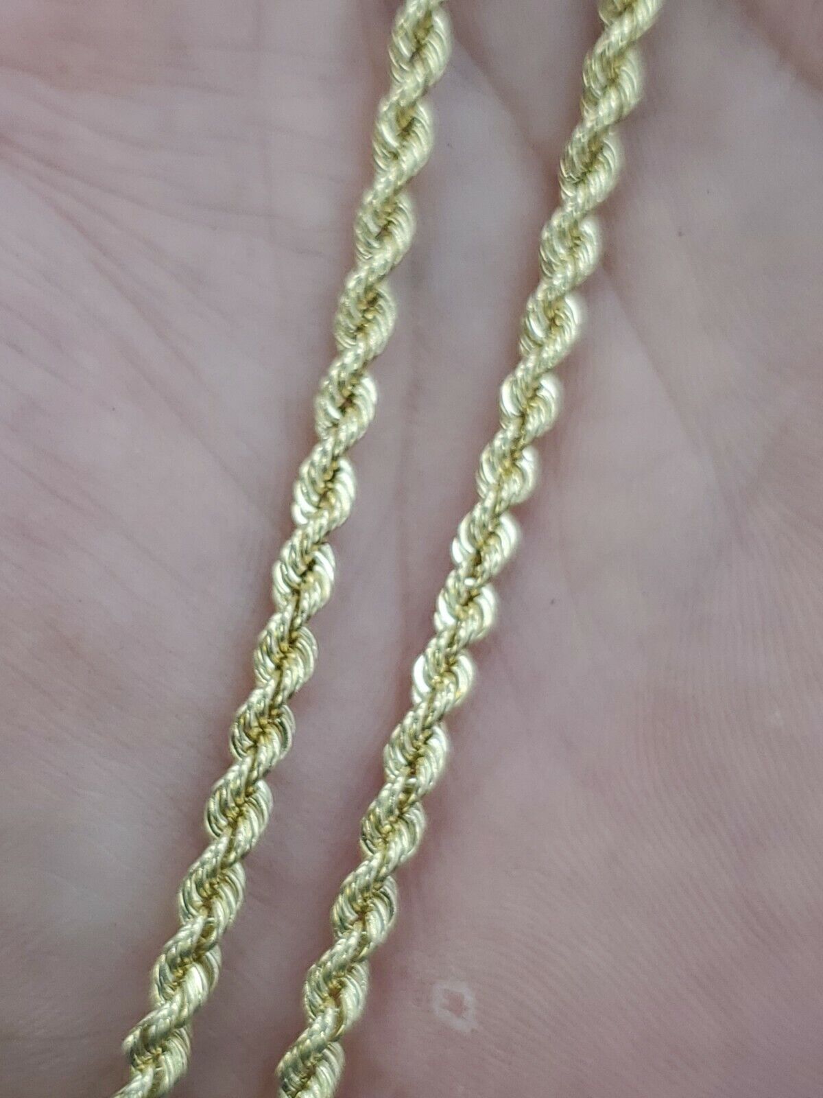 5804468