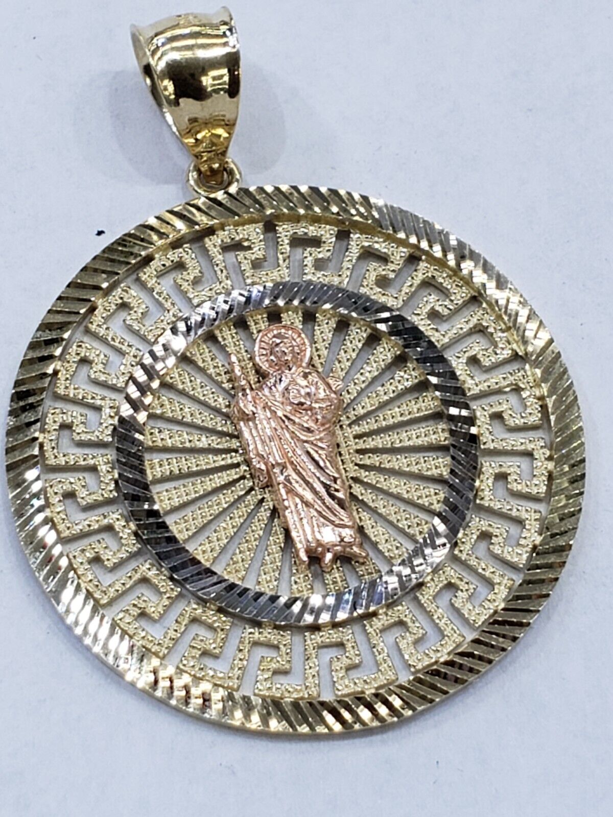 5803902
