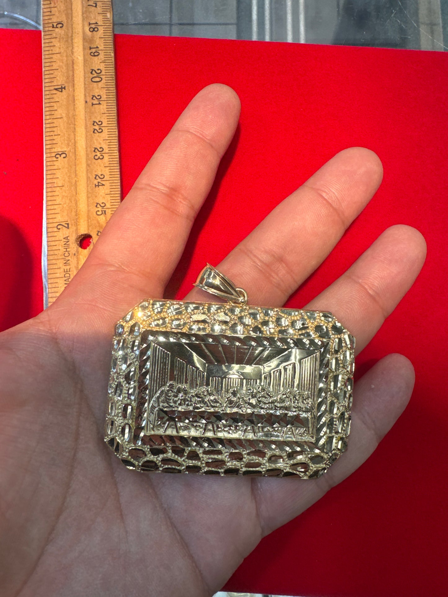 10k Last Supper Nugget Pendant