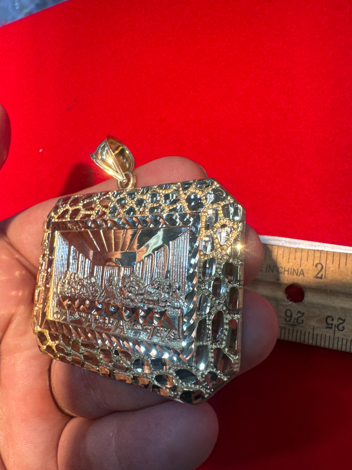 10k Last Supper Nugget Pendant