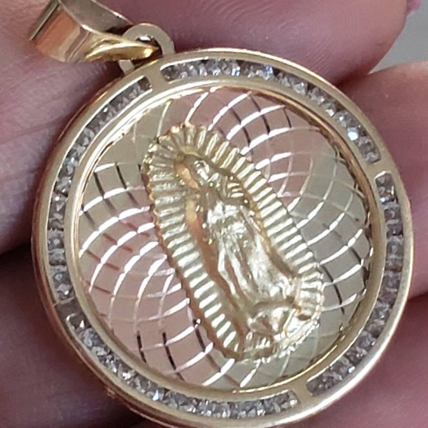 5804751