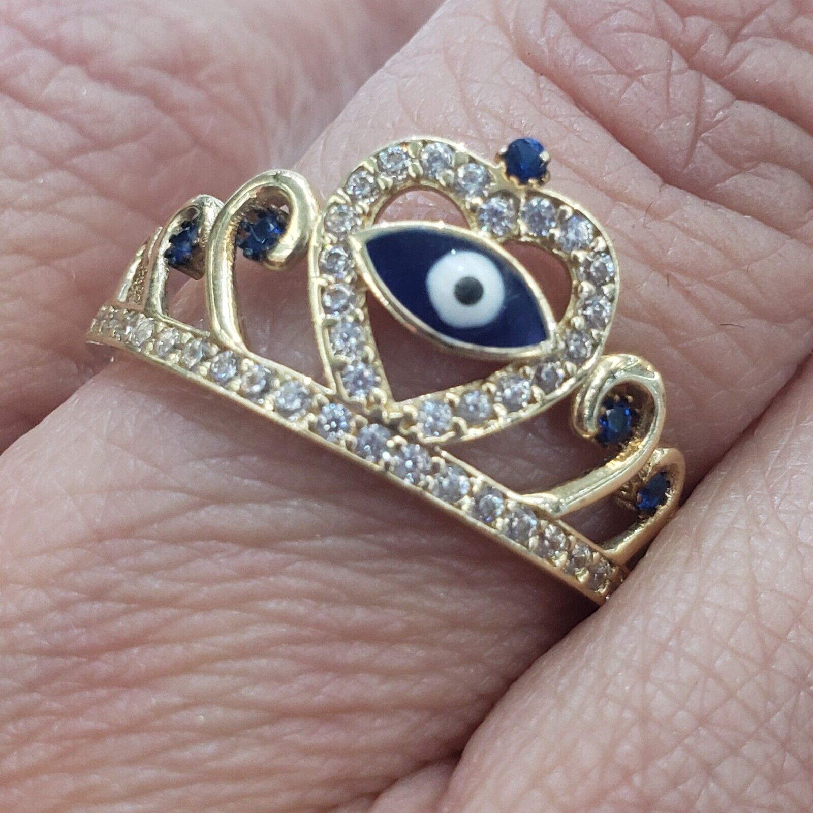 5804683