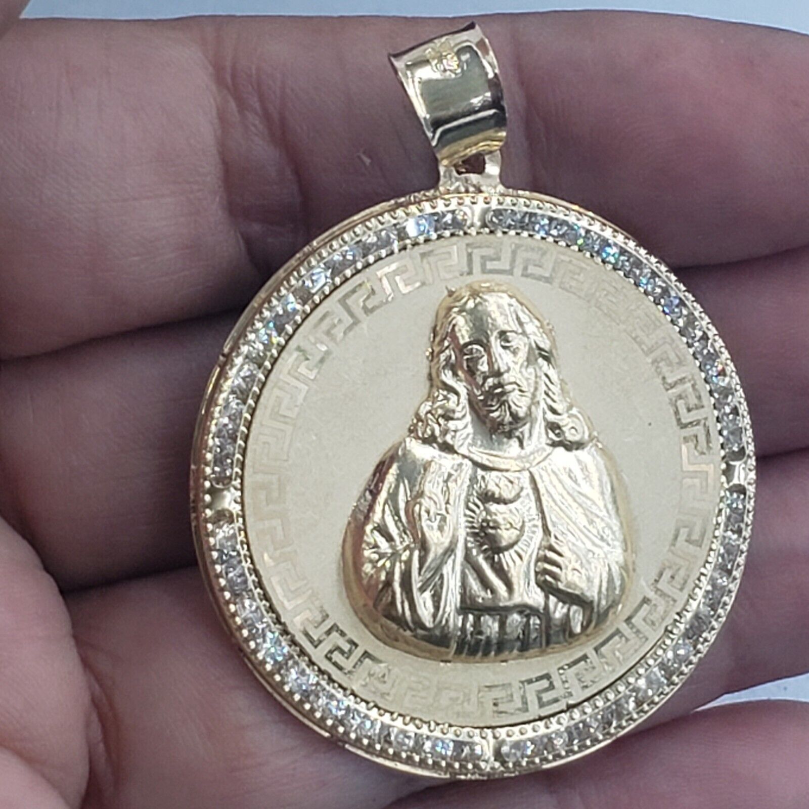 5804477