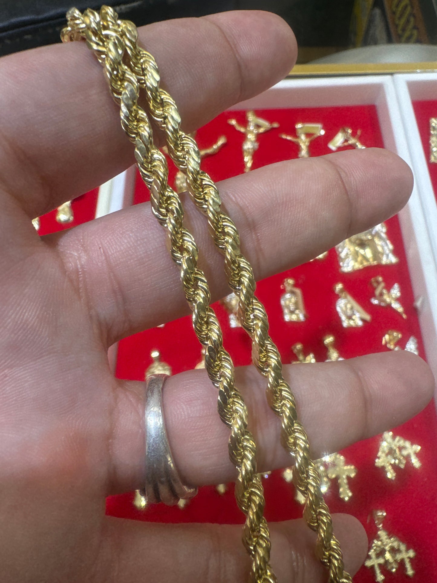 14k Yellow Gold 26 inch Rope Chain